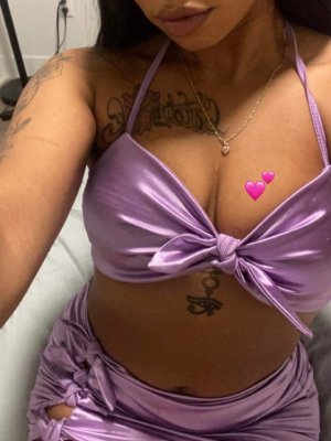 Jasmine escort
