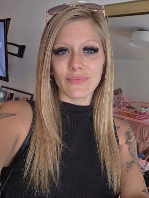 Vanessa escort