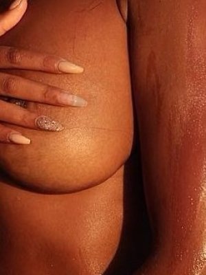 montreal escort Kimberley (4)